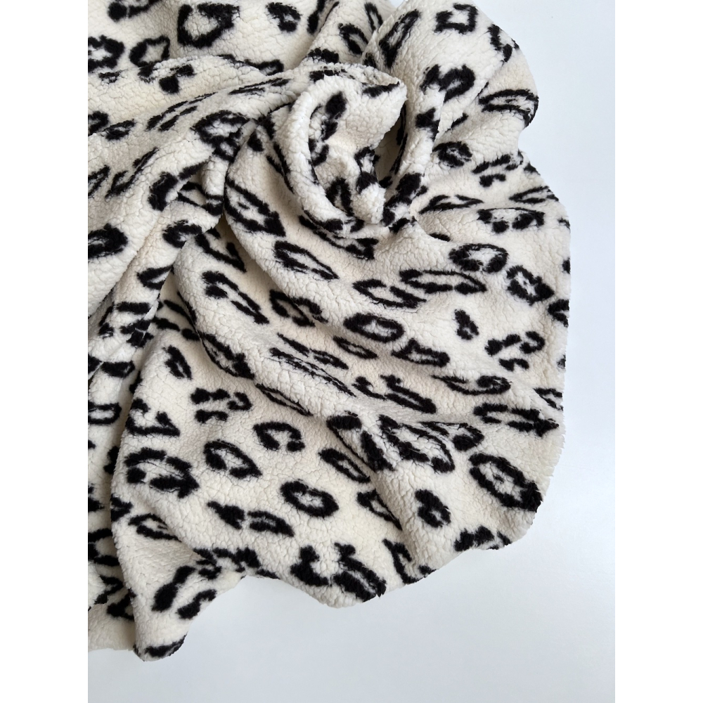 Teddy / moumoute bouclé fond lait motif Graou Mailles - 3