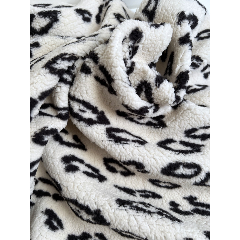 Teddy / moumoute bouclé fond lait motif Graou Mailles - 7