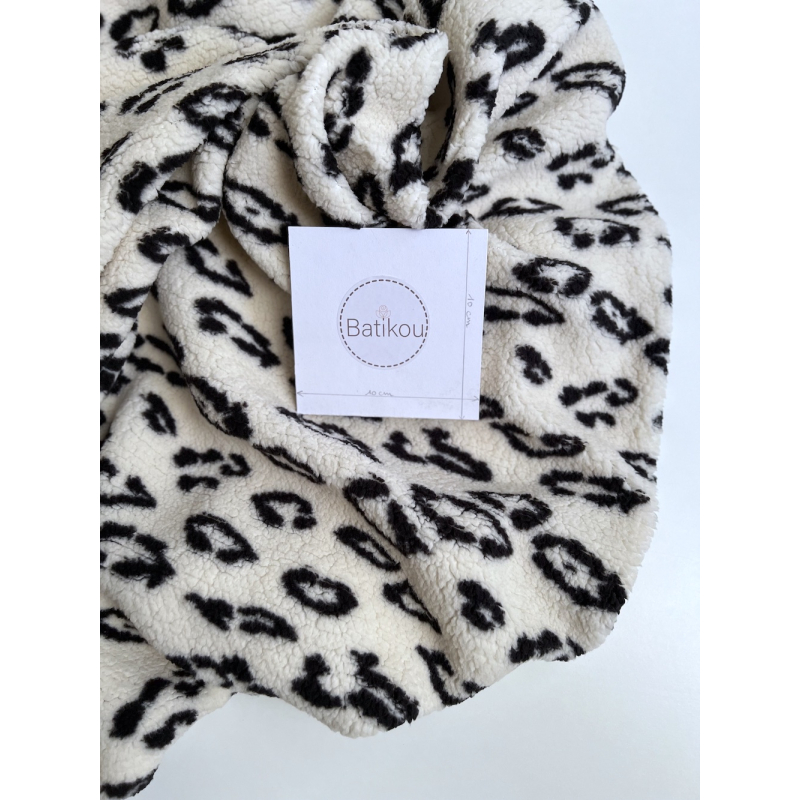 Teddy / moumoute bouclé fond lait motif Graou Mailles - 6