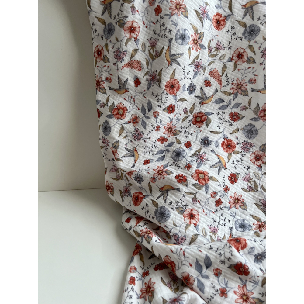 Colibri - Double gaze de coton motif fleuri tons bleu - rouge Tissus issus de l'agriculture biologique  - 3