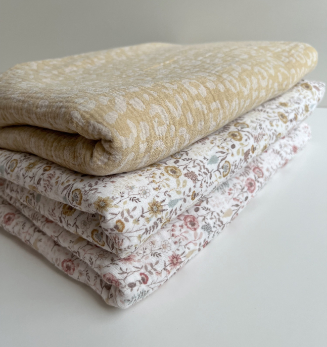 Livia - Double gaze de coton jacquard graou jaune tendre et écru réversible Qualité Oeko-tex - 10