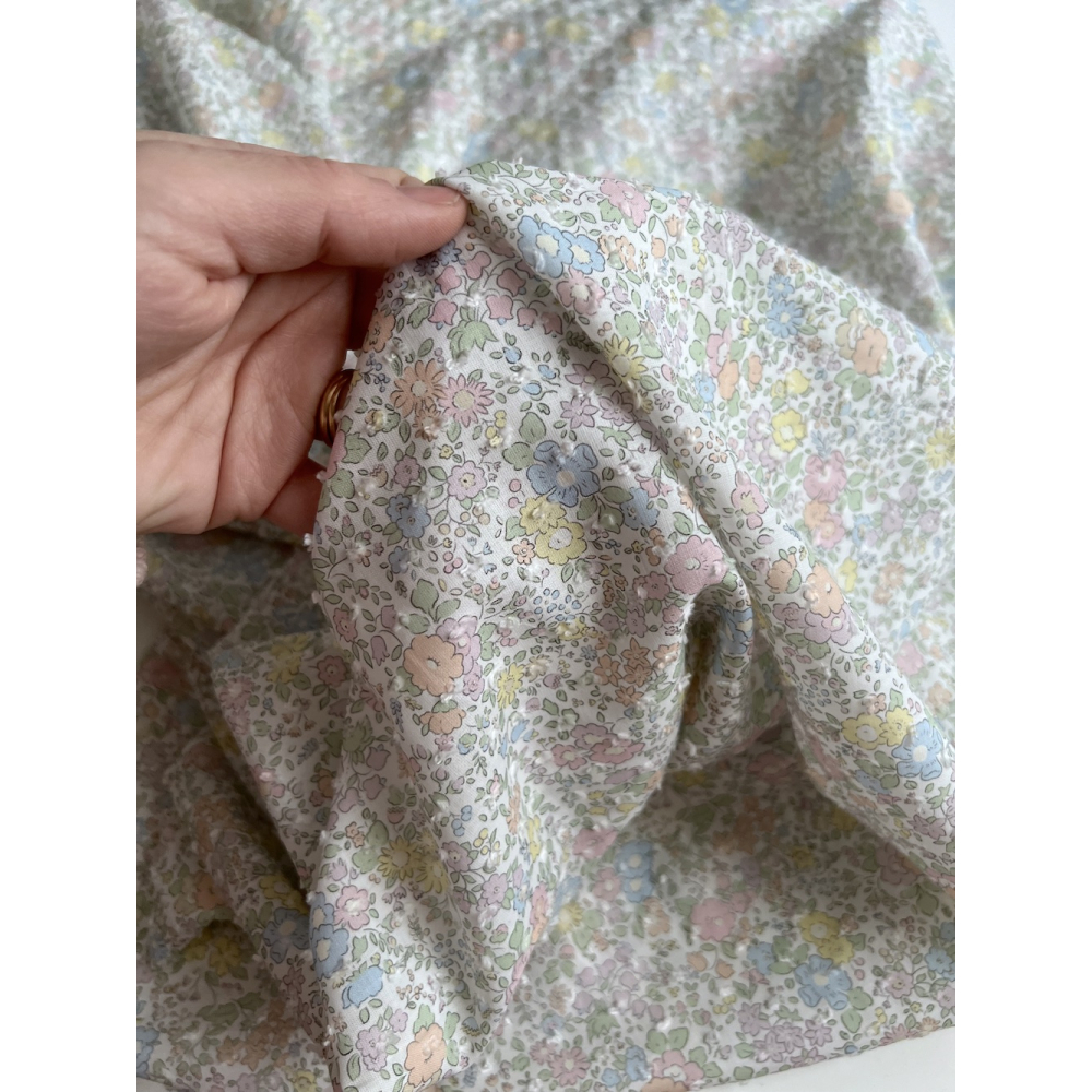 Mia - Plumetis de coton imprimé exclusif fleuri pastel Tissus issus de l'agriculture biologique  - 2