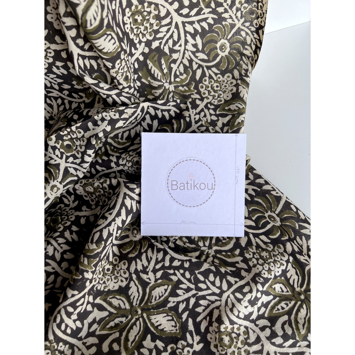 Tissu indien coton hand block traditionnel kaki / noir Batikou - 4 Tissu indien coton hand block traditionnel kaki / noir Batikou - 4