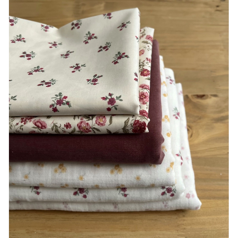 Celine - Double gaze de coton BIO blanc motif fleuri coloris figue Tissus issus de l'agriculture biologique  - 11