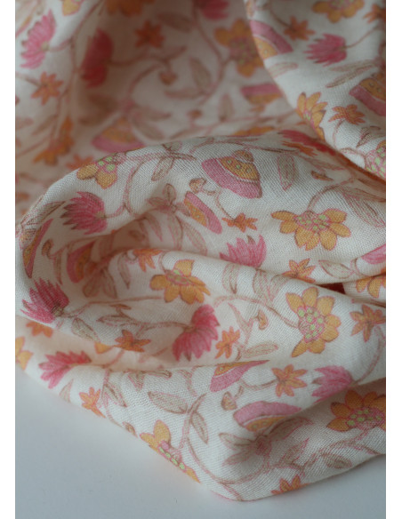 India - Double gaze coton BIO imprimé fleurs indiennes fond écru Tissus issus de l'agriculture biologique  - 5