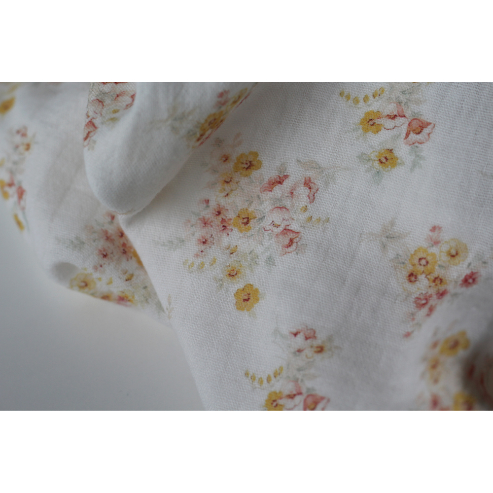 Mariya - Double gaze coton BIO Exclusif blanc motif fleuri Tissus issus de l'agriculture biologique  - 6