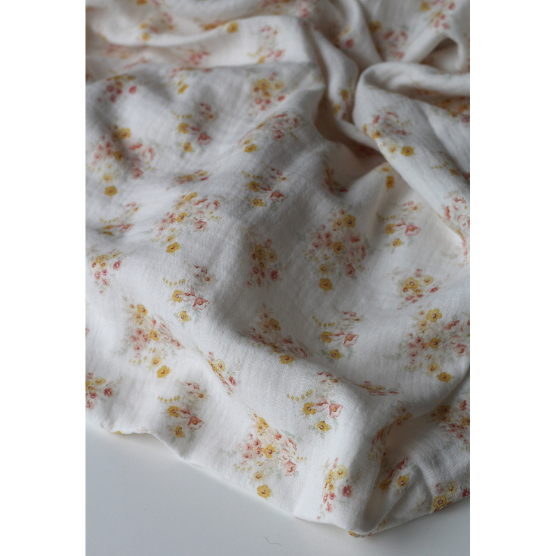 Mariya - Double gaze coton BIO Exclusif blanc motif fleuri Tissus issus de l'agriculture biologique  - 9