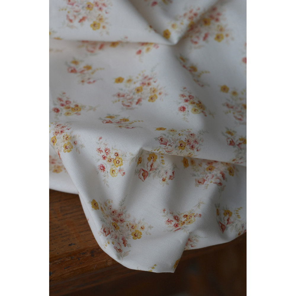 Mariya - Popeline douce coton BIO Exclusif blanc motif fleuri Tissus issus de l'agriculture biologique  - 4