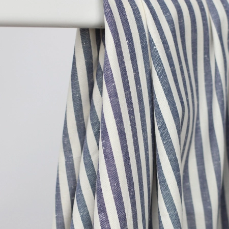 Coton chiné aspect brut rayures moyennes 7mm coloris bleu marine / écru Batikou - 10 2
