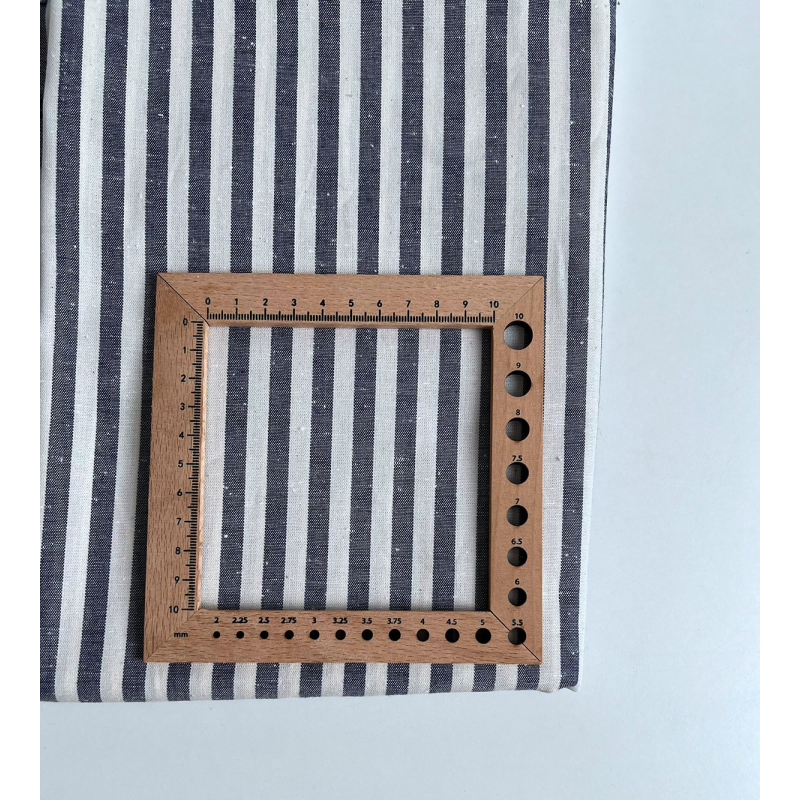 Coton chiné aspect brut rayures moyennes 7mm coloris bleu marine / écru Batikou - 6