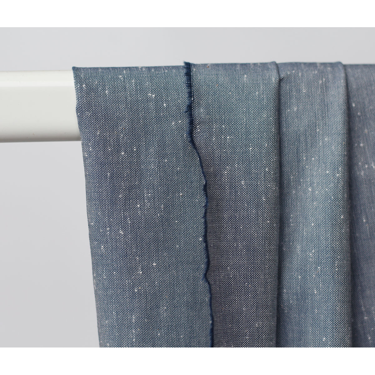 Coton chiné aspect brut coloris bleu marine Batikou - 2 Coton chiné aspect brut coloris bleu marine Batikou - 2