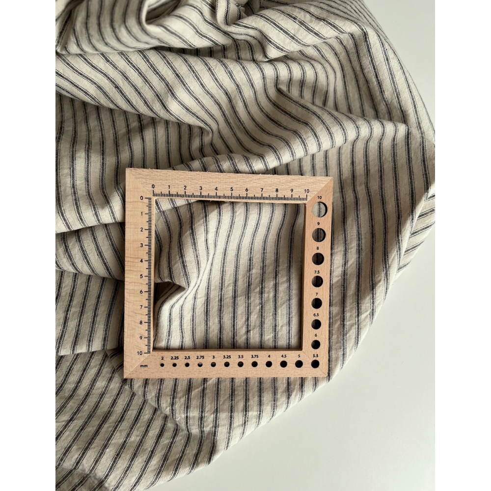 Lin et coton à rayures noires tissées coloris grège Qualité Oeko-tex - 4