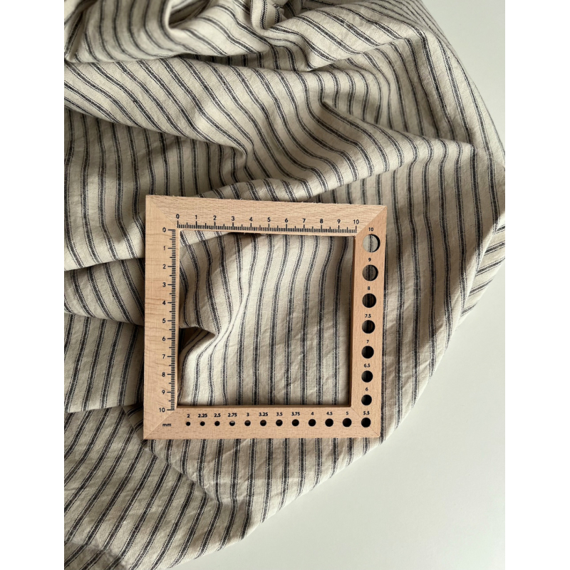 Lin et coton à rayures noires tissées coloris grège Qualité Oeko-tex - 4