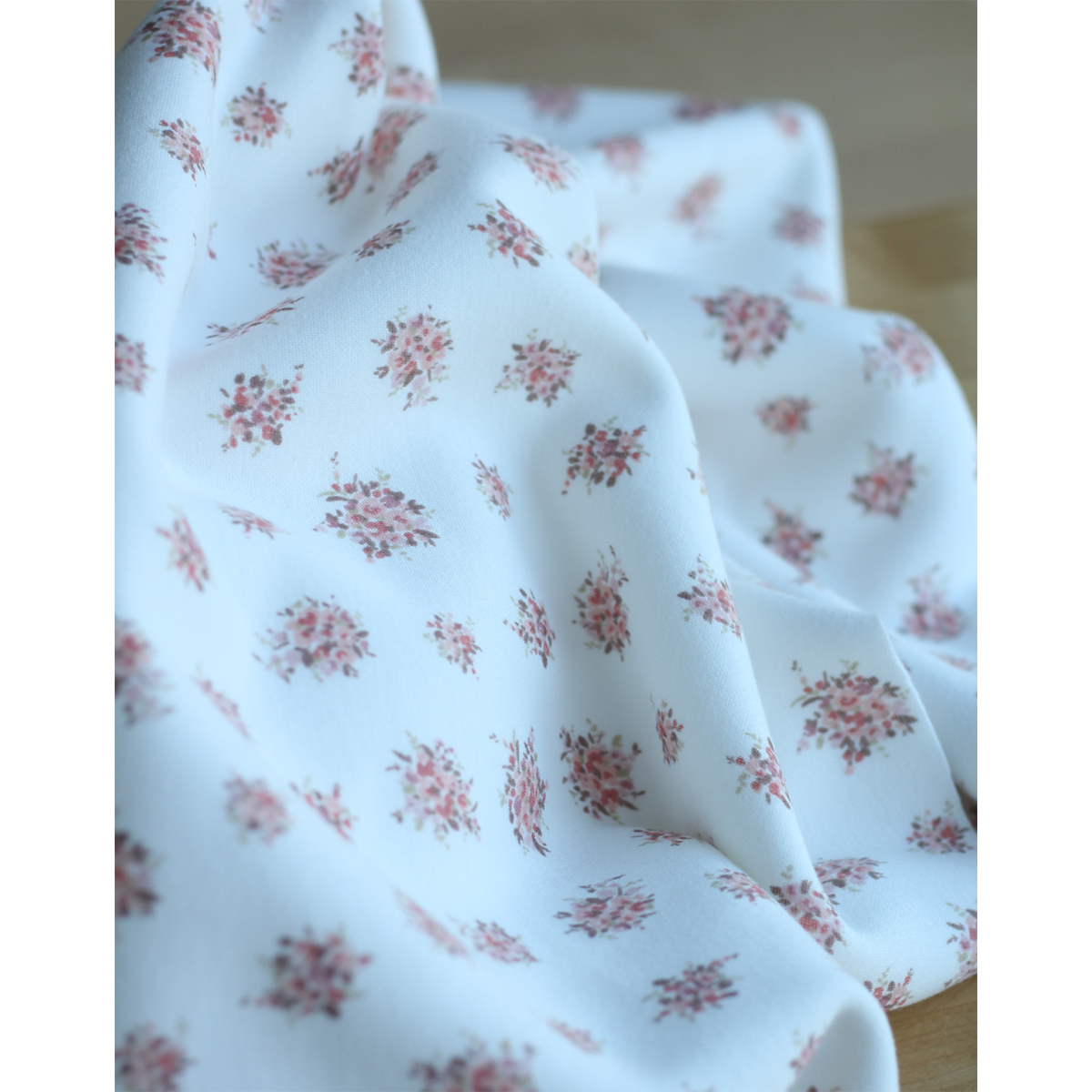 Mona - Sweat mélange de coton gratté chaud motif fleuri Qualité Oeko-tex - 5 Mona - Sweat mélange de coton gratté chaud motif fleuri Qualité Oeko-tex - 5