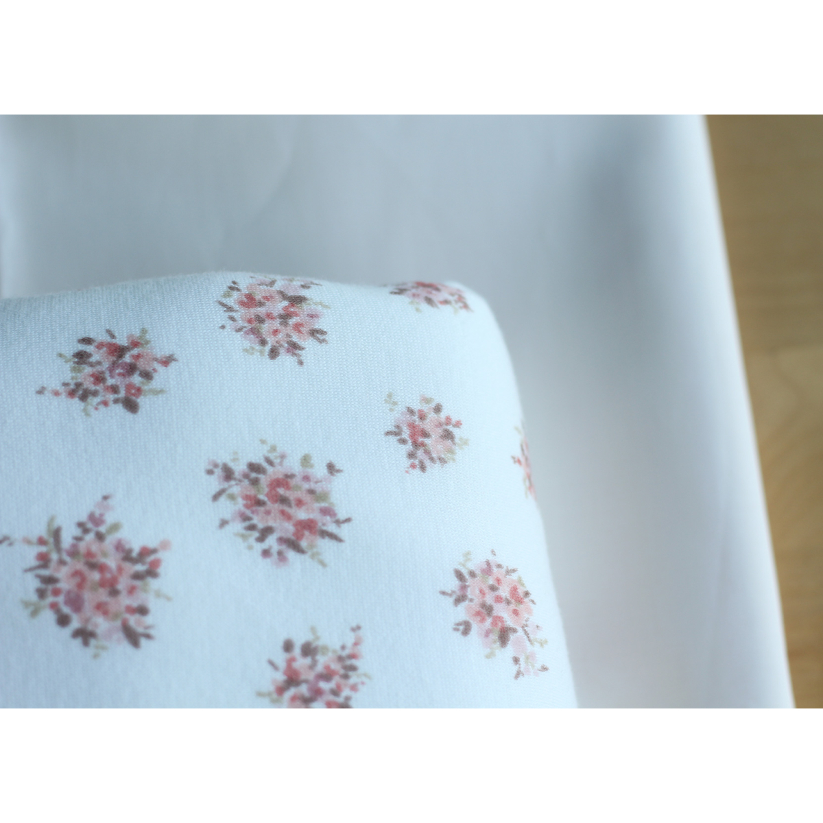 Mona - Sweat mélange de coton gratté chaud motif fleuri Qualité Oeko-tex - 11 Mona - Sweat mélange de coton gratté chaud motif fleuri Qualité Oeko-tex - 11