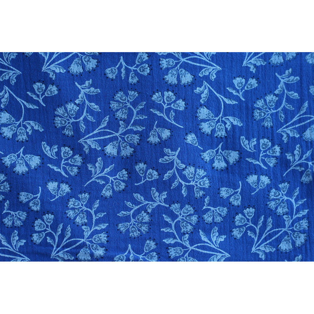 Priya - Double gaze de coton fond bleu cobalt fleuri façon hand block Tissus issus de l'agriculture biologique  - 8