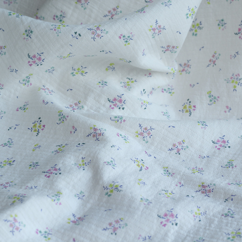 Annabelle - Tissu double coton piqué droit motif fleuri Tissus issus de l'agriculture biologique  - 3