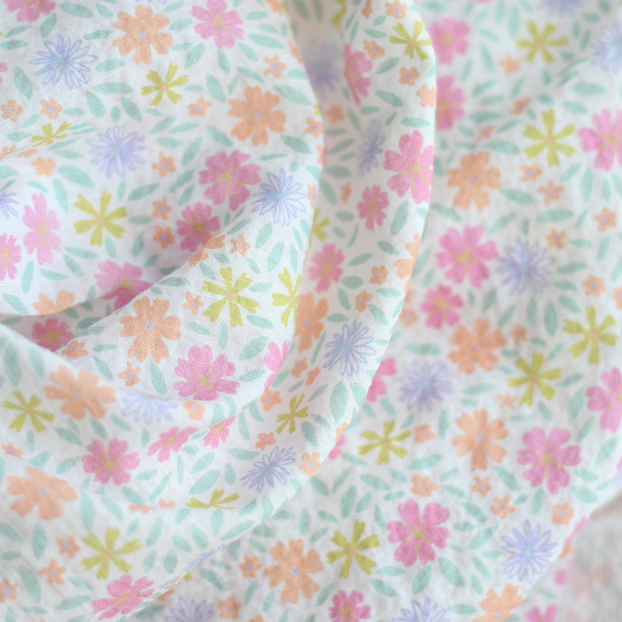 Pauline - Tissu coton texturé gaufré fleuri frais Batikou - 6