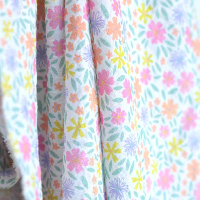 Pauline - Tissu coton texturé gaufré fleuri frais Batikou - 8