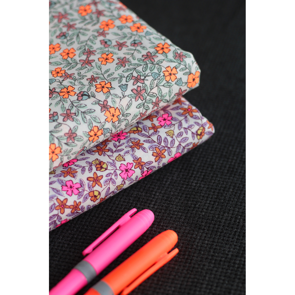 Méline - Popeline de coton BIO imprimé fleurs rose fluo Tissus issus de l'agriculture biologique  - 11