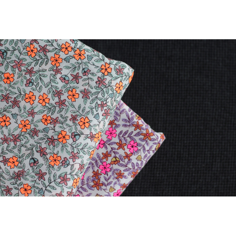 Méline - Popeline de coton BIO imprimé fleurs rose fluo Tissus issus de l'agriculture biologique  - 12