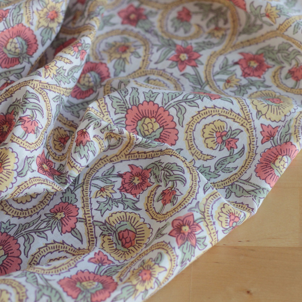 Tissu indien coton hand block traditionnel corail / jaune / vert Batikou - 1