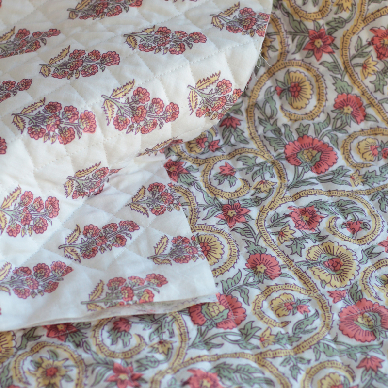 Tissu indien matelassé double face coton hand block largeur 100cm Batikou - 1 Tissu indien matelassé double face coton hand block largeur 100cm Batikou - 1