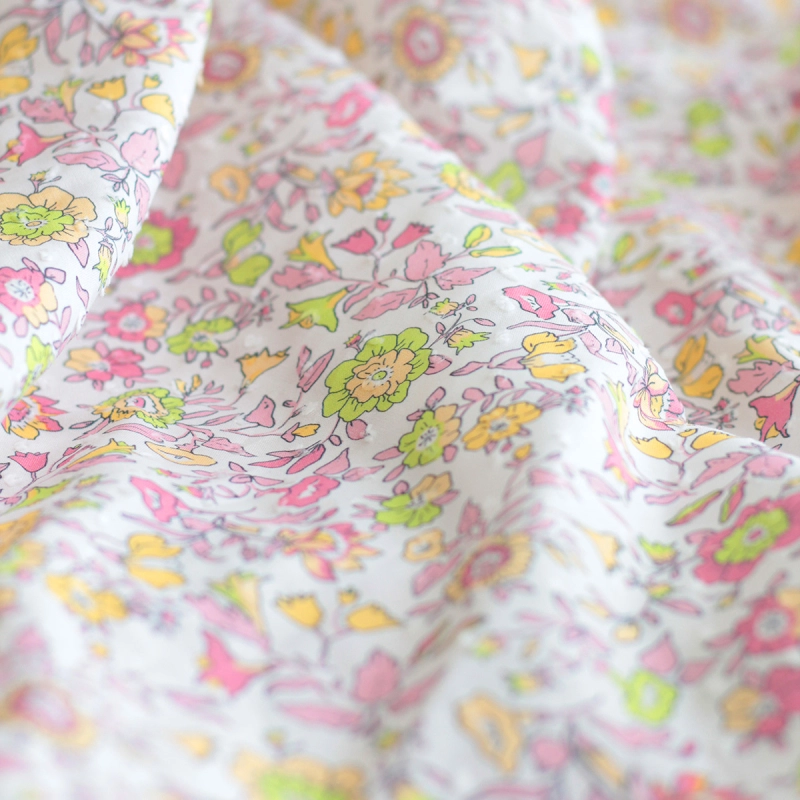 Léona - Plumetis de coton parme imprimé fleuri rose et lime Tissus issus de l'agriculture biologique  - 5