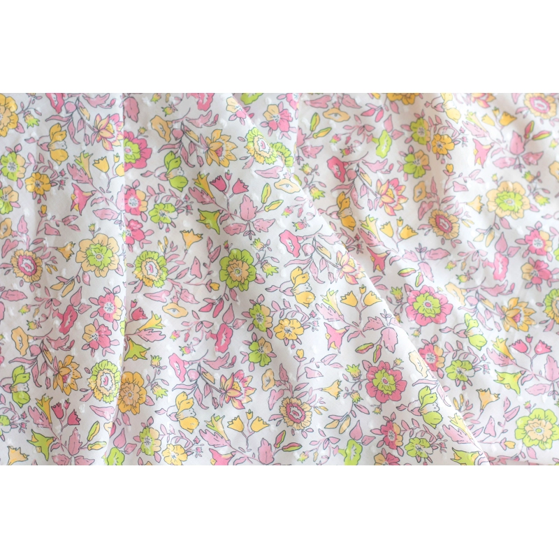 Léona - Plumetis de coton parme imprimé fleuri rose et lime Tissus issus de l'agriculture biologique  - 8