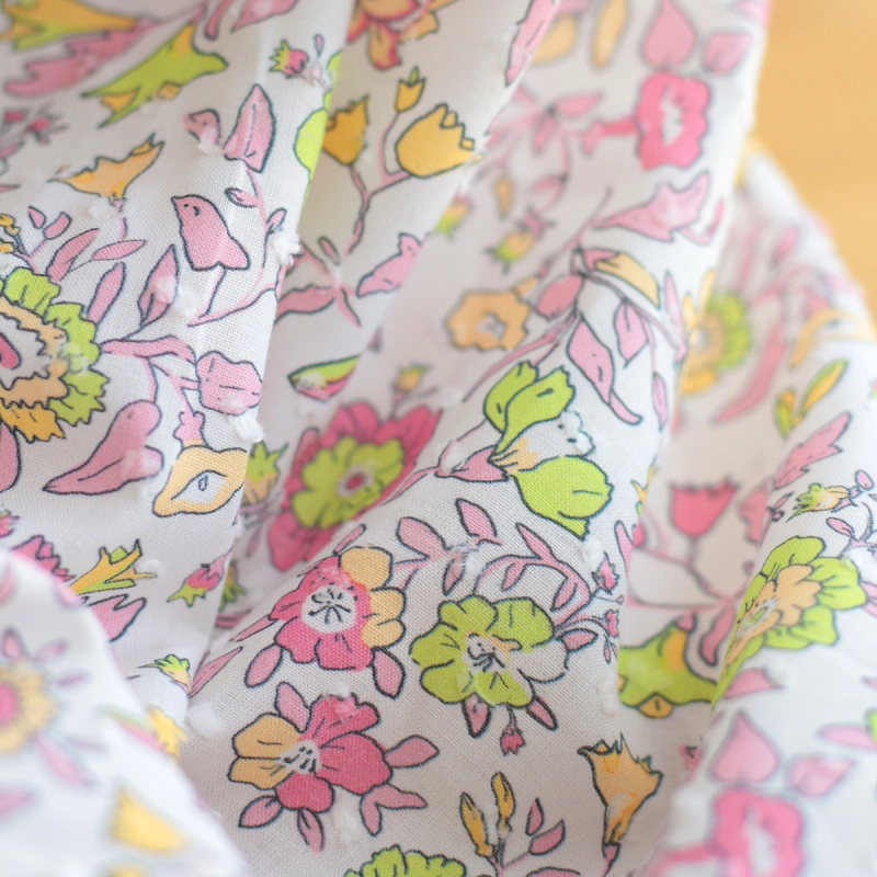 Léona - Plumetis de coton parme imprimé fleuri rose et lime Tissus issus de l'agriculture biologique  - 14