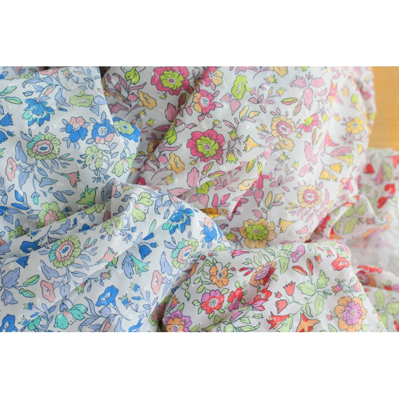 Léona - Plumetis de coton parme imprimé fleuri rose et lime Tissus issus de l'agriculture biologique  - 16