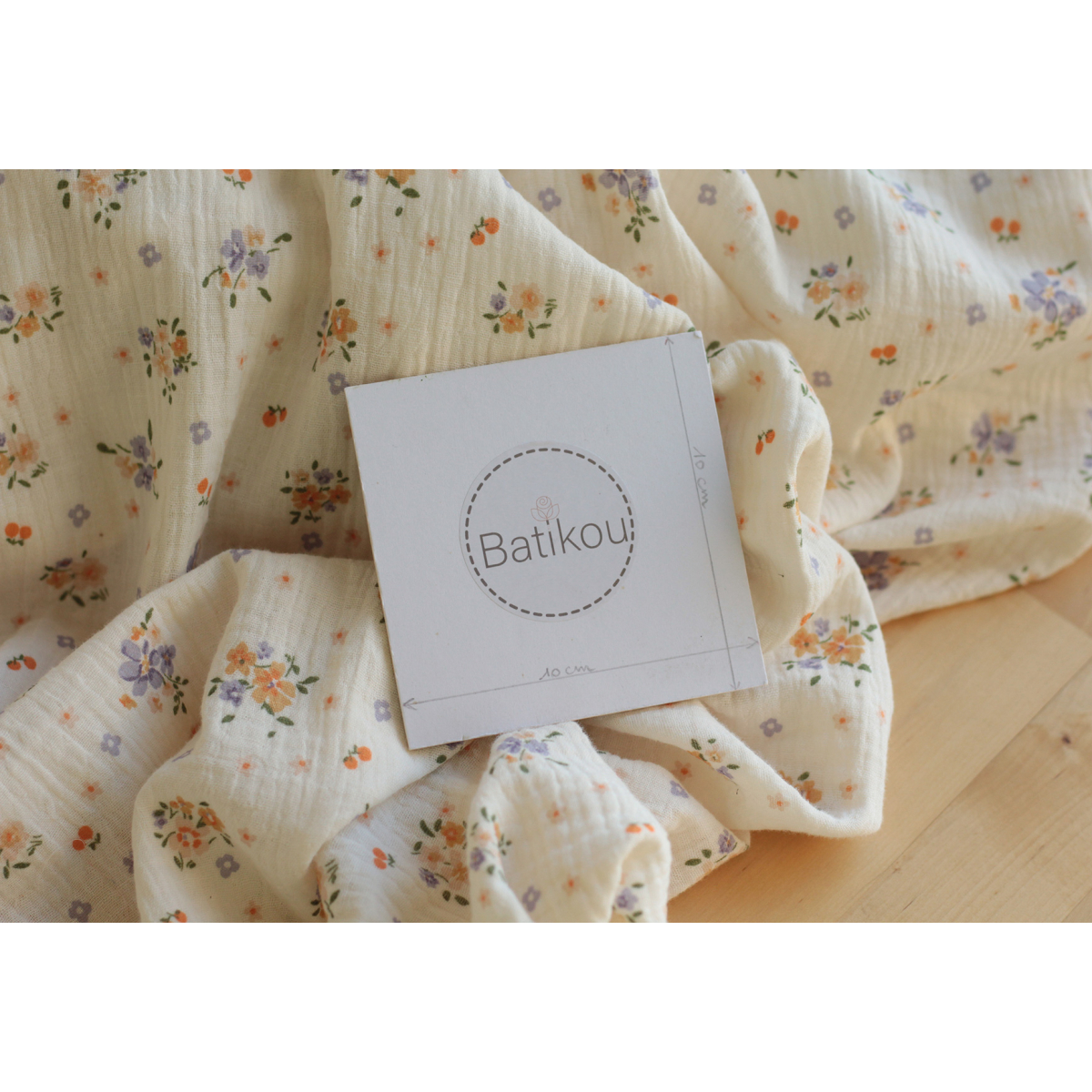 Elise - Double gaze de coton écru imprimé fleuri orange Qualité Oeko-tex - 4