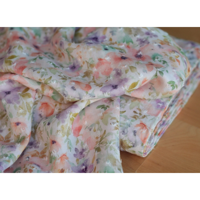 Manon - Viscose plumetis imprimée fleuri tendre Batikou - 5