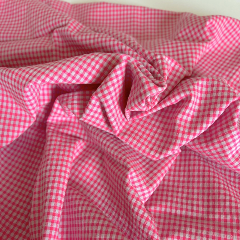 Seersucker / Coton gaufré vichy 3mm mini rose fluo