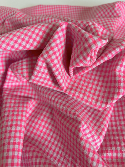 Seersucker / Coton gaufré vichy 3mm mini rose fluo