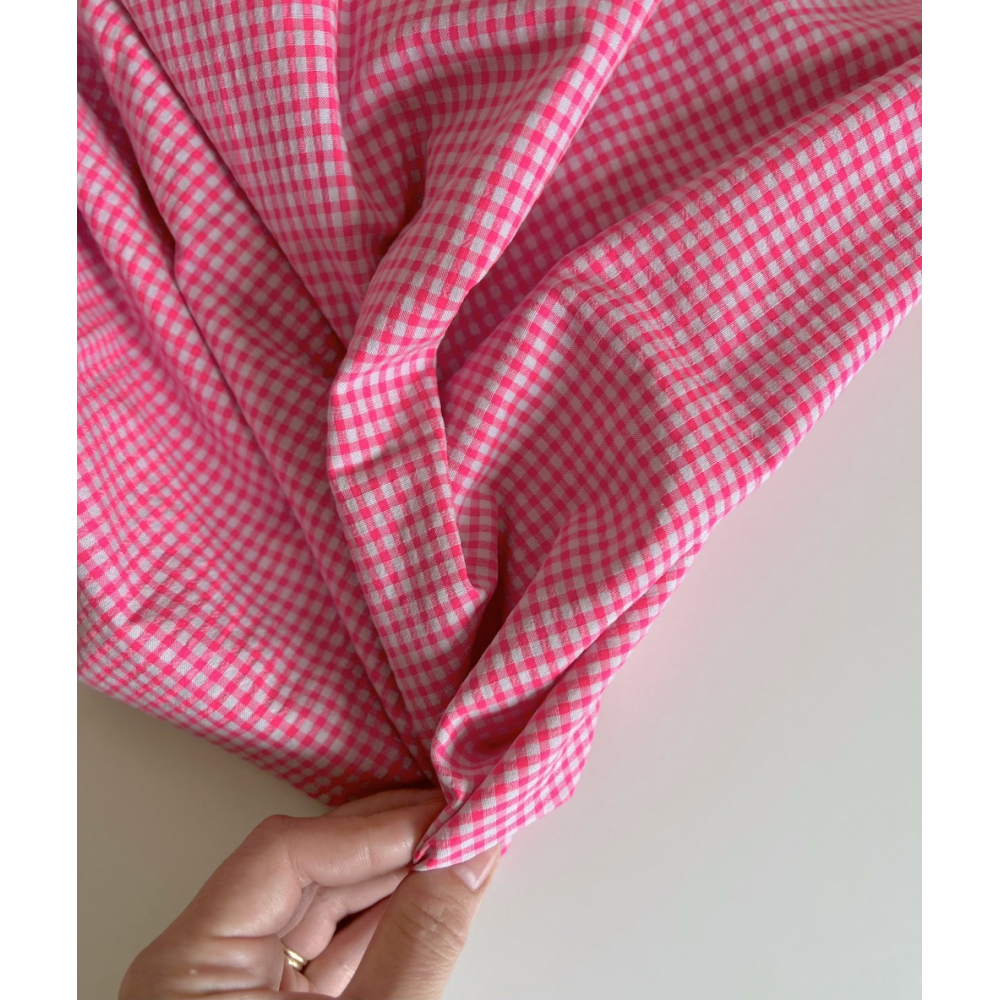 Seersucker / Coton gaufré vichy 3mm mini rose fluo
