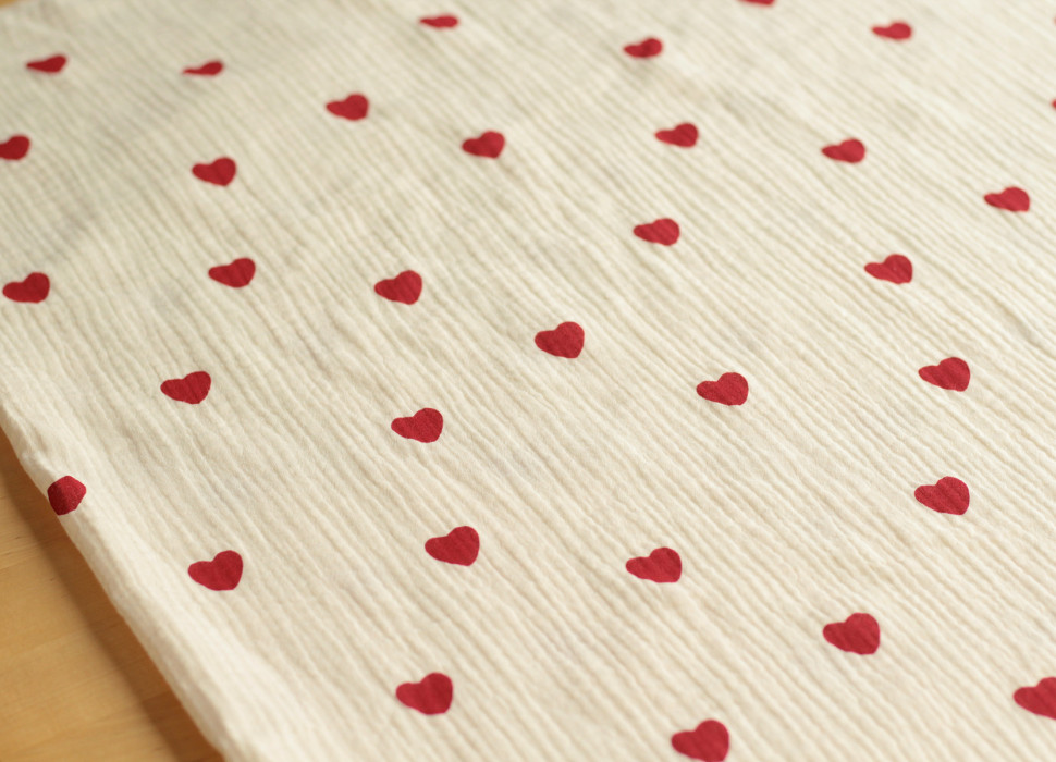 Manou - Double gaze de coton BIO exclusif écru à motif coeurs Tissus issus de l'agriculture biologique  - 11