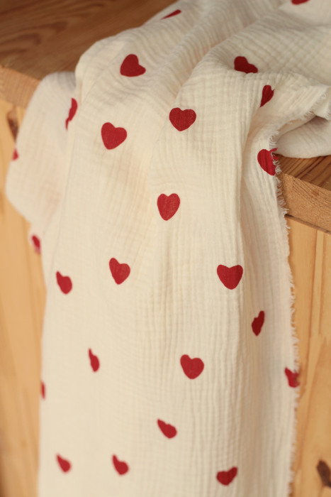 Manou - Double gaze de coton BIO exclusif écru à motif coeurs Tissus issus de l'agriculture biologique  - 13