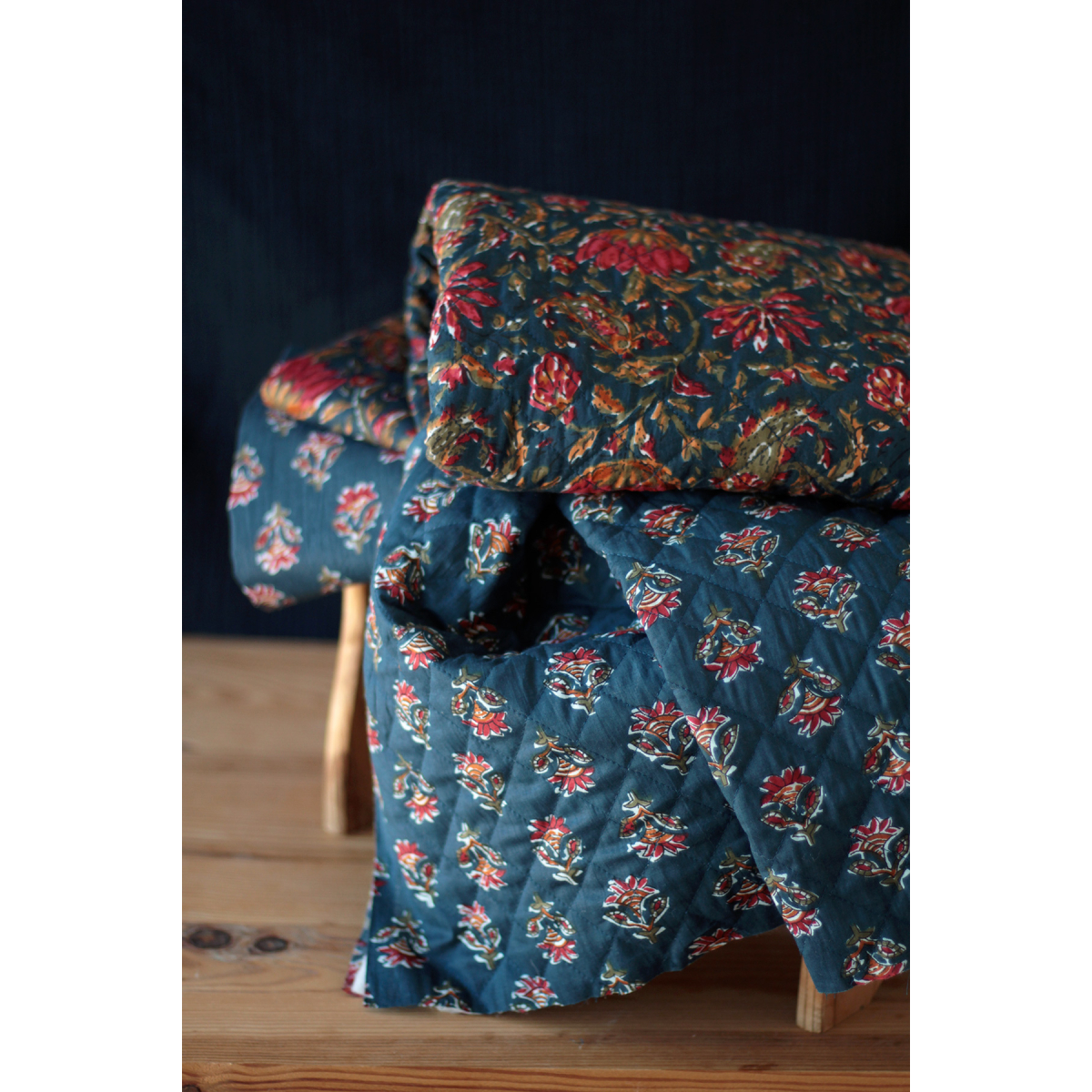 Tissu indien matelassé double face coton hand block largeur 100cm Batikou - 14 Tissu indien matelassé double face coton hand block largeur 100cm Batikou - 14