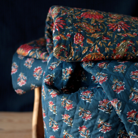 Tissu indien matelassé double face coton hand block largeur 100cm Batikou - 1 Tissu indien matelassé double face coton hand block largeur 100cm Batikou - 1