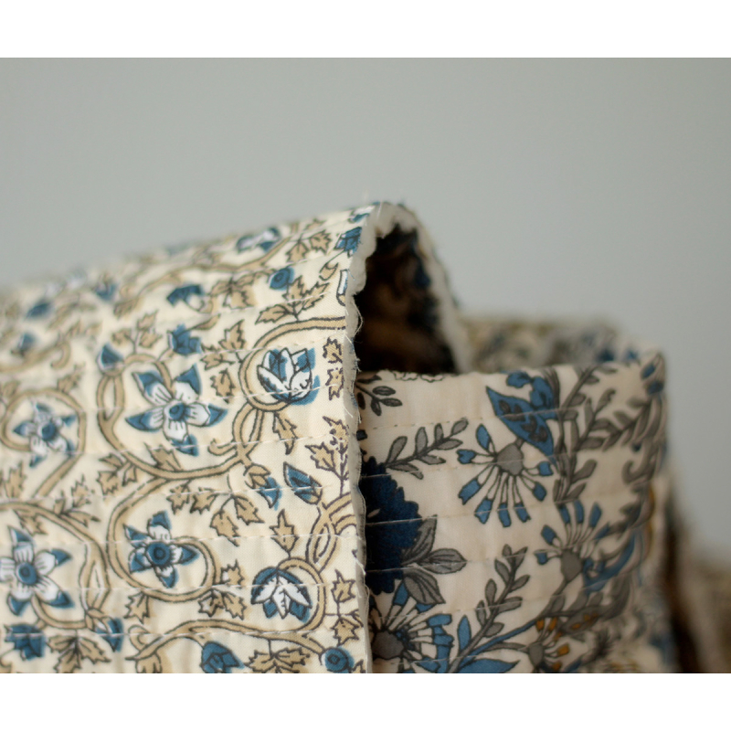 Tissu indien matelassé double face coton hand block largeur 100cm Batikou - 13 Tissu indien matelassé double face coton hand block largeur 100cm Batikou - 13