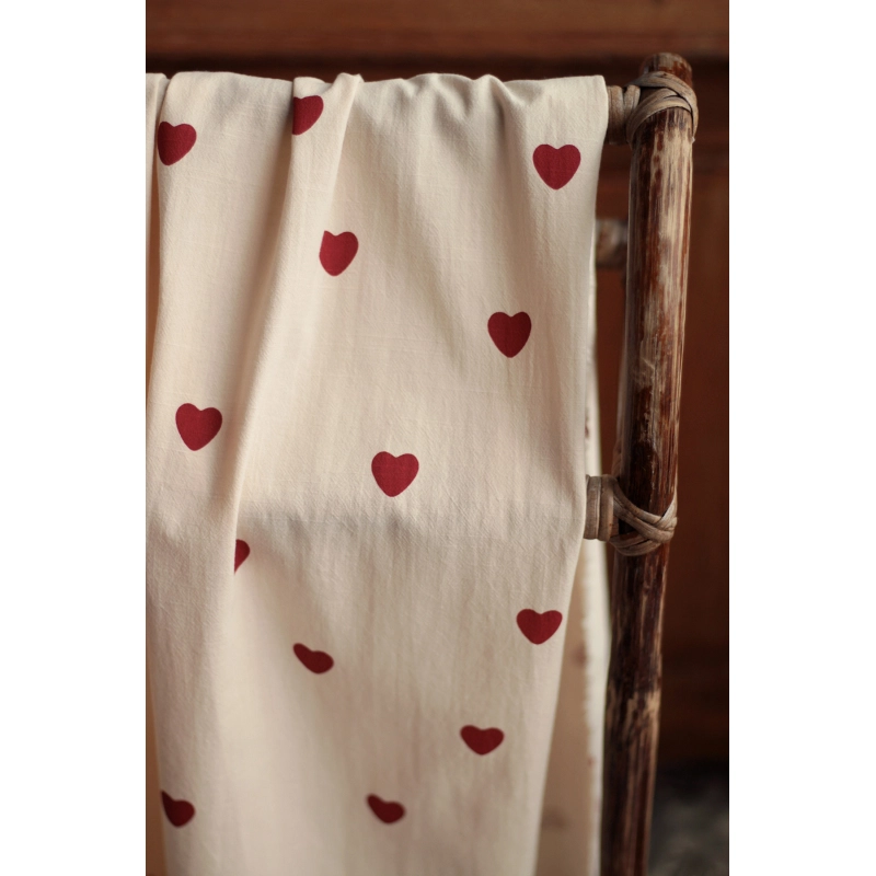 Manou - Coton lavé bio coloris vanille motif coeurs rouges Batikou - 3
