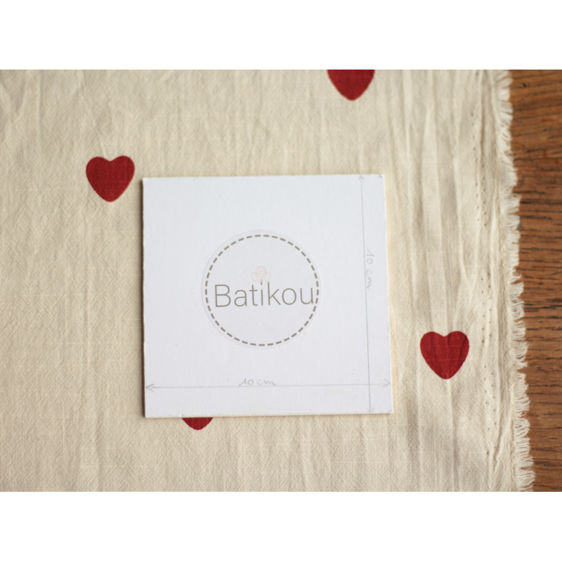 Manou - Coton lavé bio coloris vanille motif coeurs rouges Batikou - 9