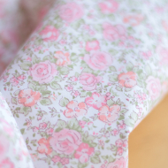 Abigael - Popeline de coton BIO imprimé fleurs rose fluo