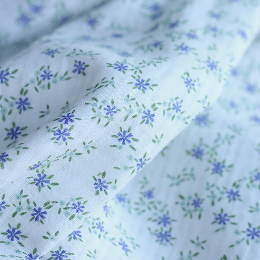 copy of Erika - Seersucker / Coton gaufré doux fond écureuil motif fleuri