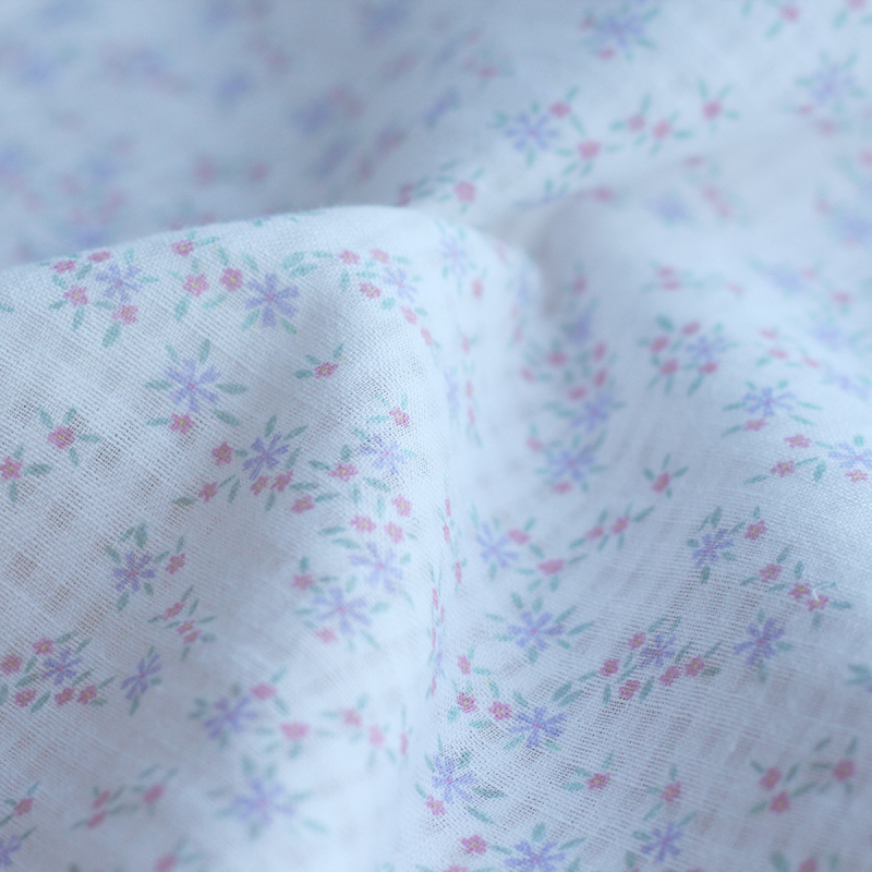 copy of Priscille - Seersucker / Coton gaufré doux fond blanc motif fleuri bleu