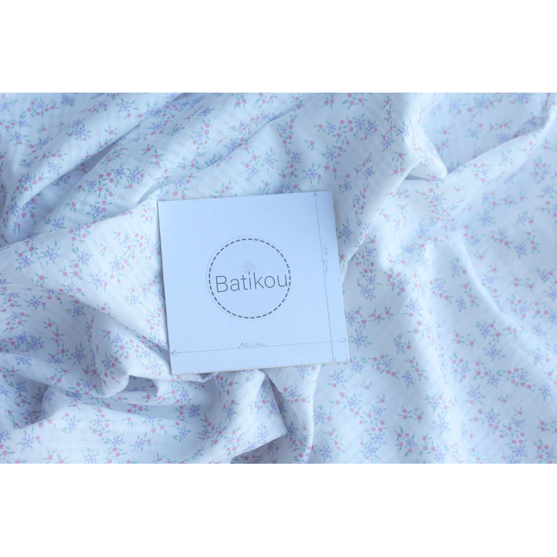 copy of Priscille - Seersucker / Coton gaufré doux fond blanc motif fleuri bleu