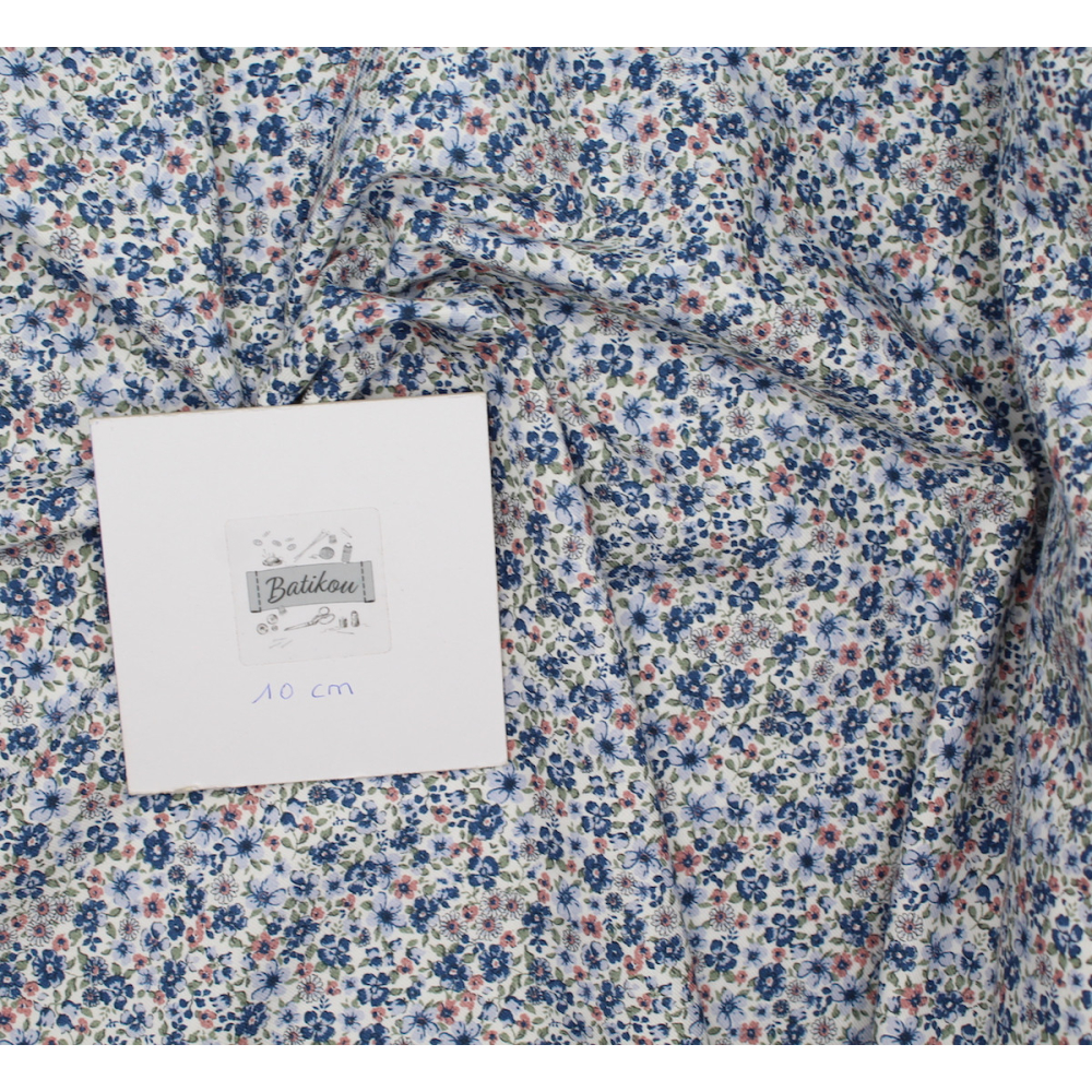 Tissu twill de coton organique imprimé fleuri