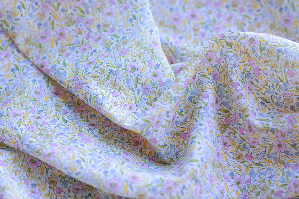 copy of Selma - Batiste de coton bio SILKYNE à imprimé fleuri rose et violet