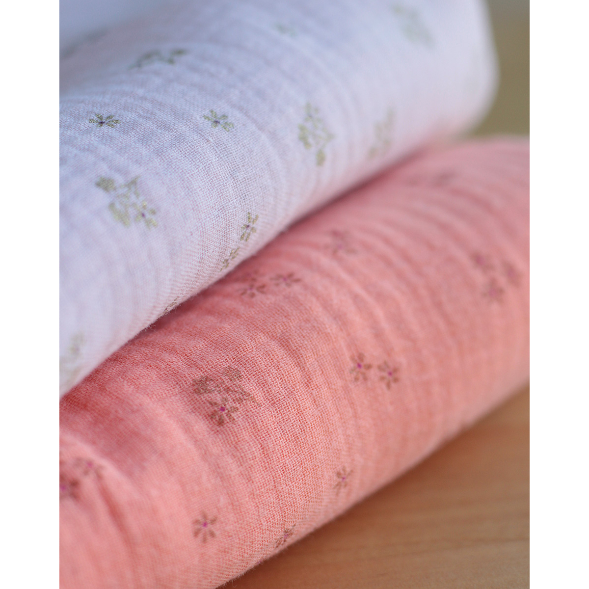 Selena - Double gaze de coton double face coloris vieux rose modoré Selena - Double gaze de coton double face coloris vieux rose modoré